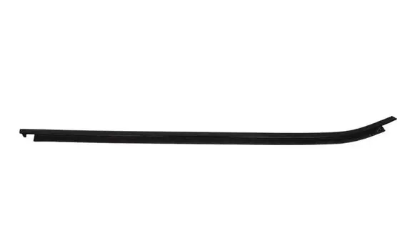 BMW 4 F32 F33 Door glass trim 7410016