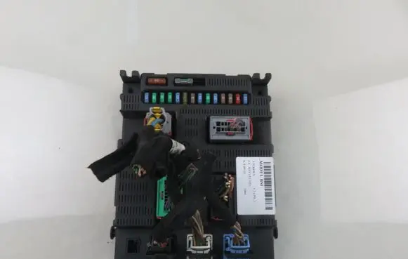 Citroen C2 Central body control module 9659285680