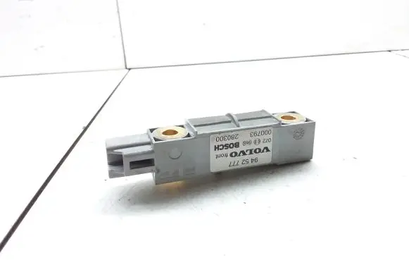 Volvo S80 Airbag deployment crash/impact sensor 9452777 000793