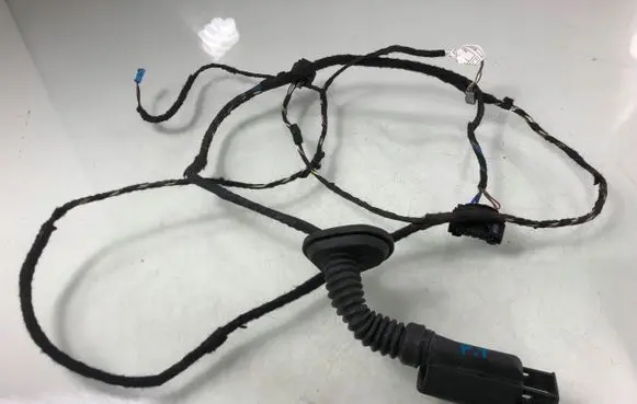 BMW 2 F46 Rear door wiring loom 9379346