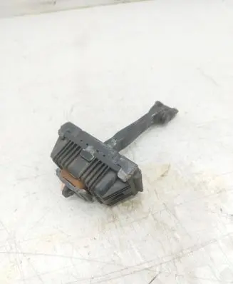 BMW 3 E92 E93 Front door check strap stopper 7176807