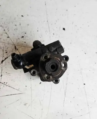 Volkswagen PASSAT B5 Power steering pump 1J0422154A