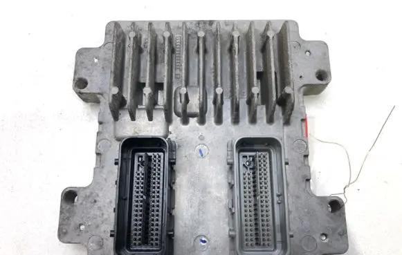 Chevrolet Cobalt Engine control unit/module ECU 12630186