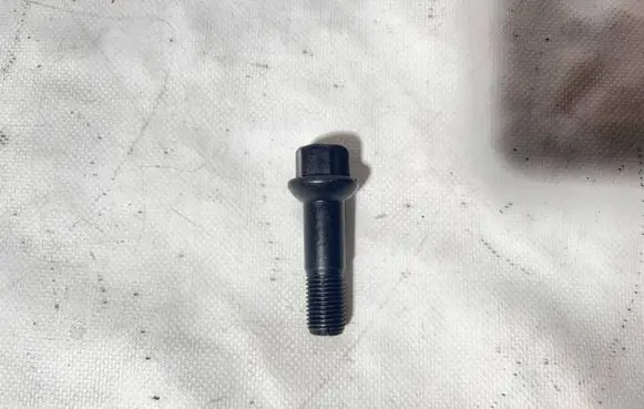 Mercedes-Benz C W204 Wheel nut cap/cover A0009907607 21161103C0 SILB500MB