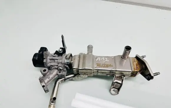 Toyota Auris E180 EGR valve cooler 2560137010B 05B18B0800