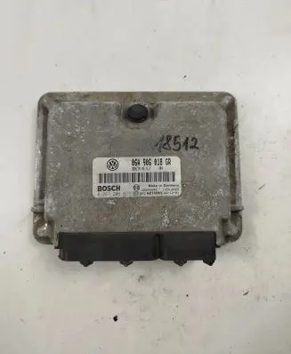 Skoda Octavia Mk1 (1U) Engine control unit/module 06A906018GR 0261206923