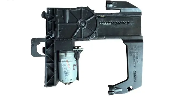 Mercedes-Benz E W212 Seat adjustment motor 0009700026 A9200046000