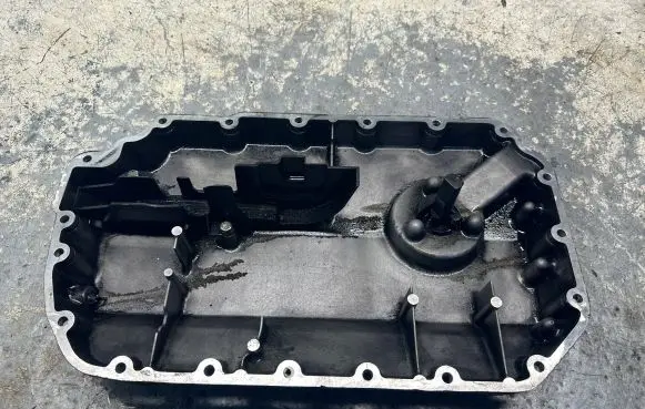 Audi A6 S6 C5 4B Oil sump 059103604G