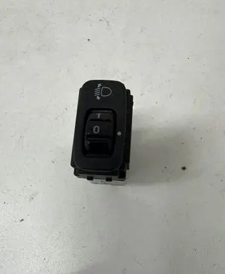 Mitsubishi Grandis Headlight level height control switch
