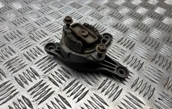 Audi A4 S4 B6 8E 8H Gearbox mounting bracket 8E0399115B