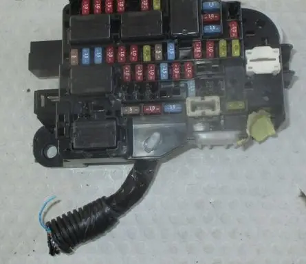 Nissan Micra K14 Fuse module