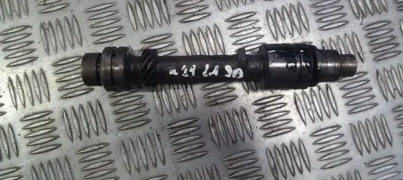 Renault 21 Camshaft 62543PD8S7 62543