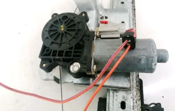 Chrysler Pacifica Rear door window regulator motor