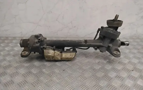 Volkswagen PASSAT B7 Steering rack 3C1423050L