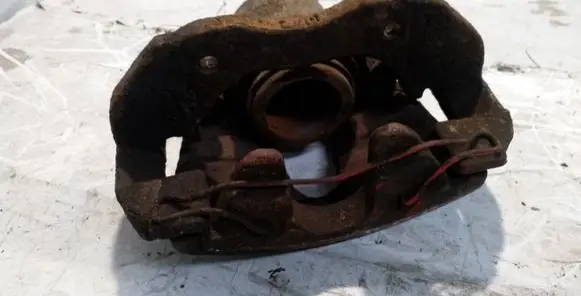 Mazda 3 I Front brake caliper