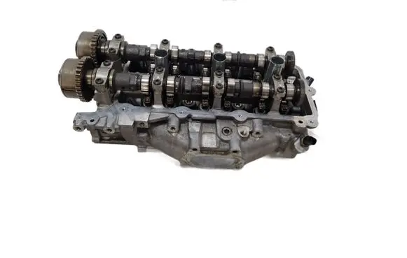 Dodge Challenger Engine head 05184445AI