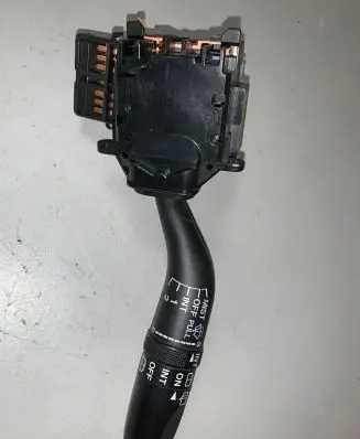 Mazda 626 Wiper control stalk 17B122