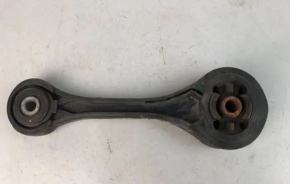 Subaru B9 Tribeca Gearbox mount