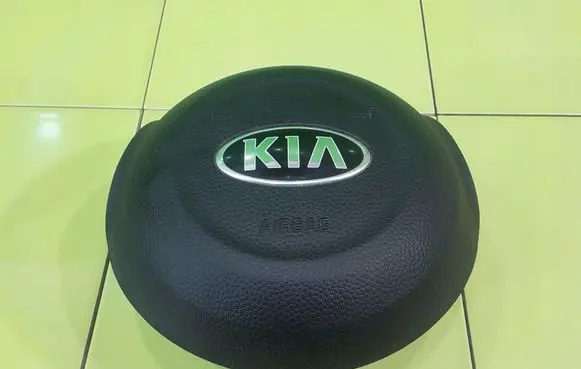 KIA Soul Steering wheel airbag P513354174002
