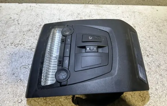 BMW 6 F12 F13 Front seat light D761392 38315461 1426211590