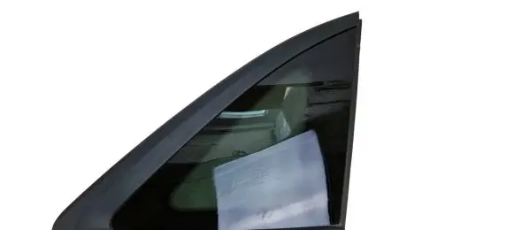 Ford Escape IV Rear side window DOT476AS3 M354 43R004589