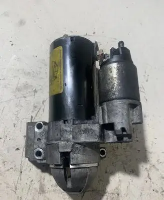 BMW 5 F10 F11 Starter motor 7801203