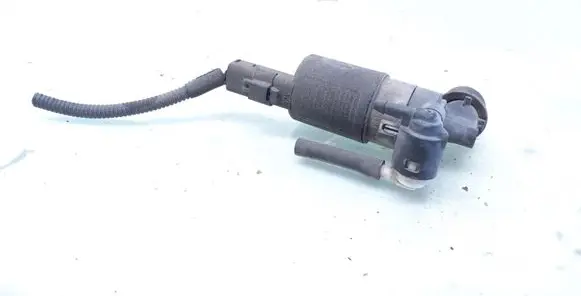 Renault Megane III Windscreen/windshield washer pump 8200031805 7700430078