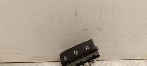 Opel Crossland X Parking (PDC) sensor switch YP00032577