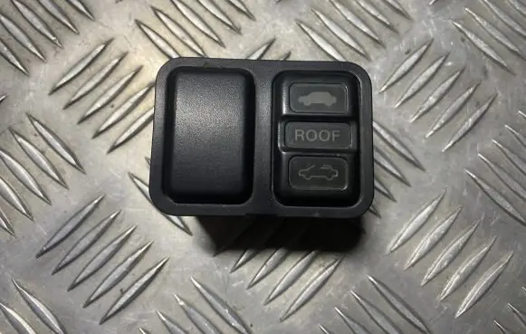 Nissan X-Trail T30 Sunroof switch 2685K