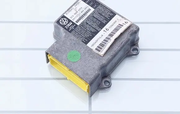 Volkswagen PASSAT B6 Airbag control unit/module 391132 3C0909605K