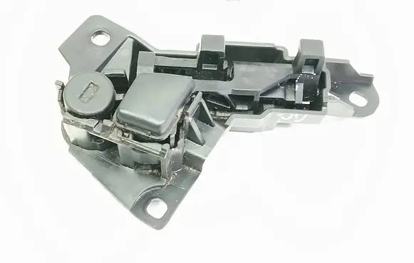 BMW 5 F10 F11 Armrest lock 03F1010023