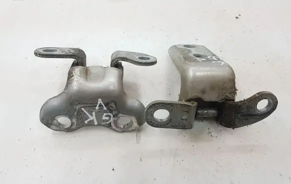 Toyota Corolla Verso AR10 Rear door hinge set 