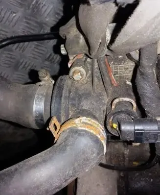 Mercedes-Benz A W168 Engine coolant pipe/hose 1662030175