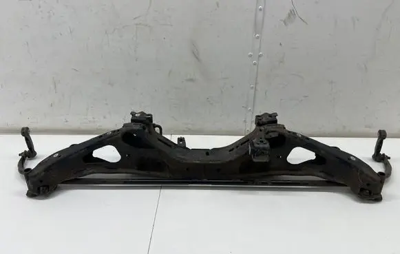Mini Clubman F54 Rear subframe 6883011 6888447
