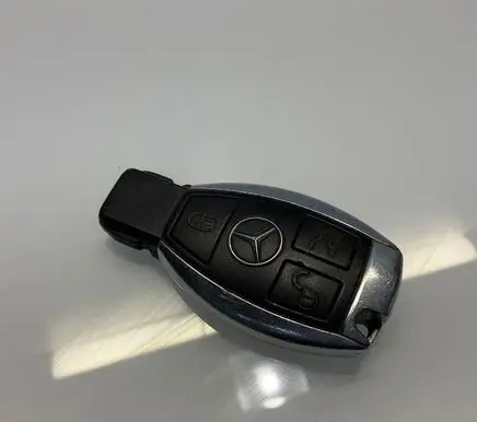 Mercedes-Benz ML W164 Ignition key/card 