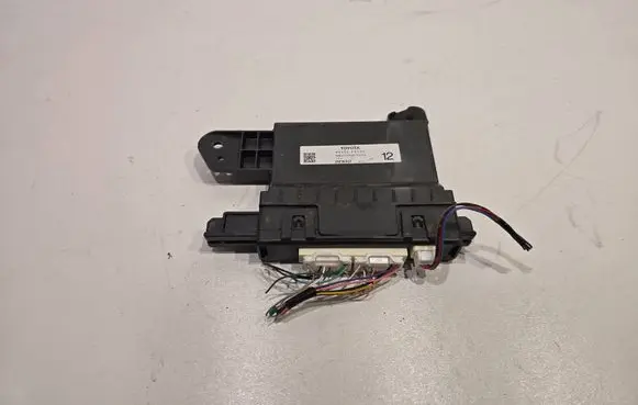 Toyota C-HR I Air conditioning/heating control unit 88650F4030 MB2774002243