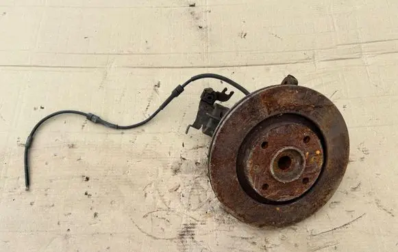 Citroen Berlingo Front wheel hub