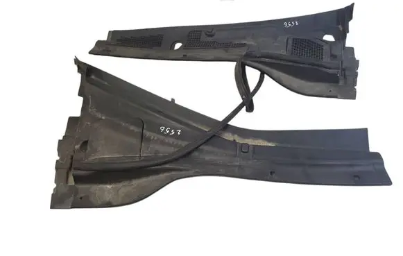 Nissan Murano Z50 Wiper trim LA395951600 668620CA00 668620