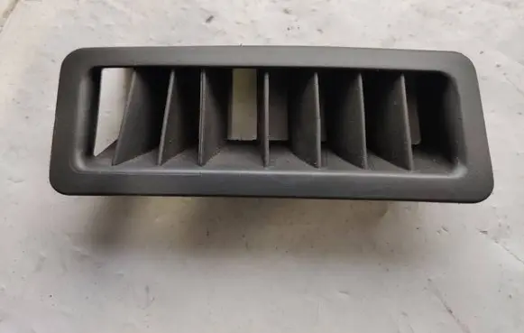 Volkswagen Transporter - Caravelle T4 Dashboard air vent grill cover trim 705819072R 705819072