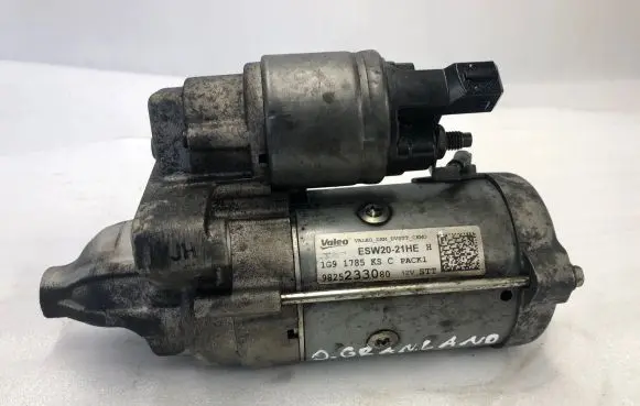 Opel Grandland X Starter motor 9825233080