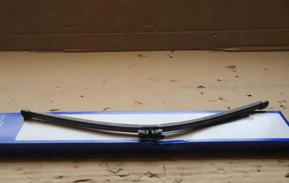 Volvo XC60 Rear wiper blade 32274892