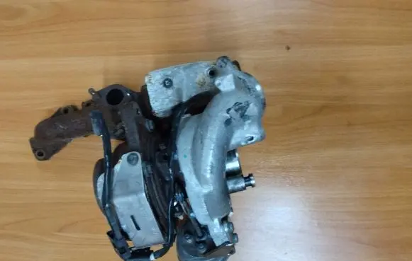 Volkswagen PASSAT CC Turbo 03L253010F GTC1549VZ 7354485