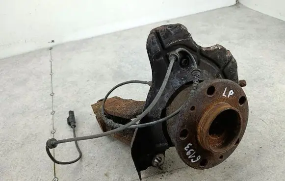 Peugeot Boxer Front wheel hub spindle knuckle 