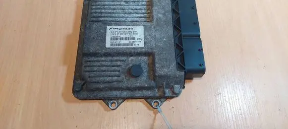 Fiat Linea Engine control unit/module ECU 51862556 MJD6F3.Z1 HW04V