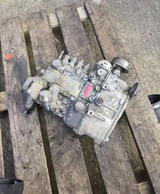 Mercedes-Benz Sprinter W901 W902 W903 W904 Fuel injection high pressure pump 0400074905 4M55C320S1 6010702201