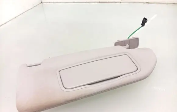 Volvo V70 Sun visor