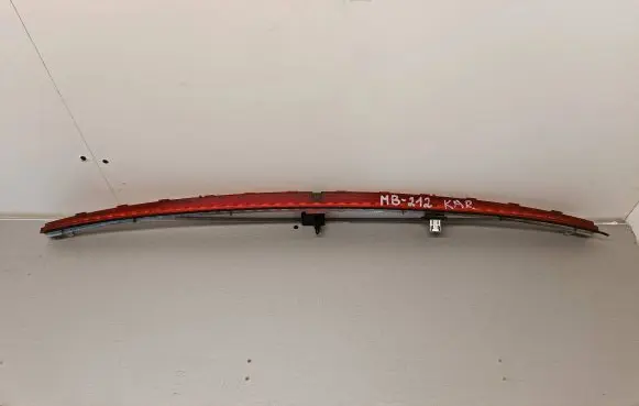 Mercedes-Benz E W212 Third/center stoplight A2128200156