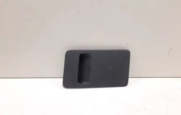 Subaru Legacy Fuse box cover