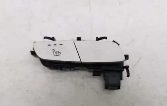 Mercedes-Benz E W213 Seat heating switch A2139050204