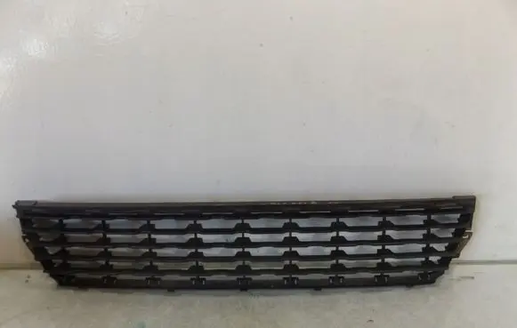Citroen C3 Picasso Front bumper lower grill